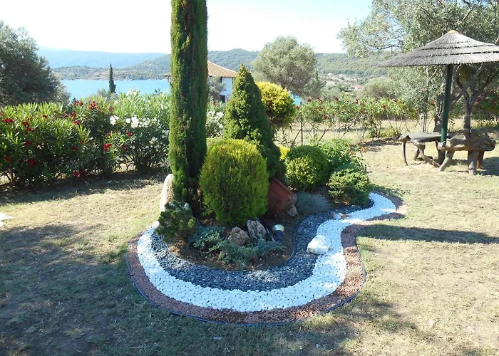 Heliactida House