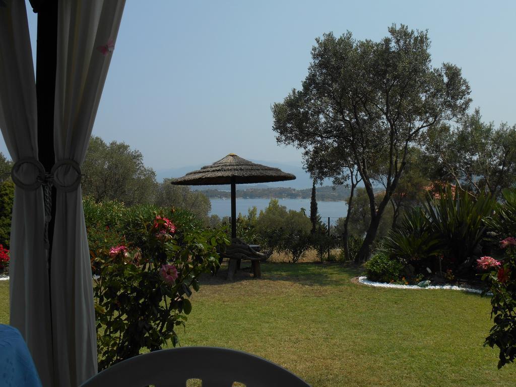 Holiday home Heliactida House *