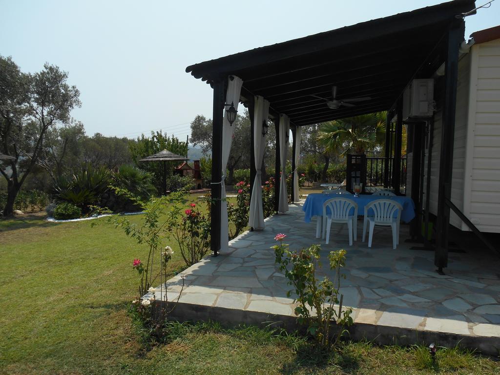 Holiday home Heliactida House